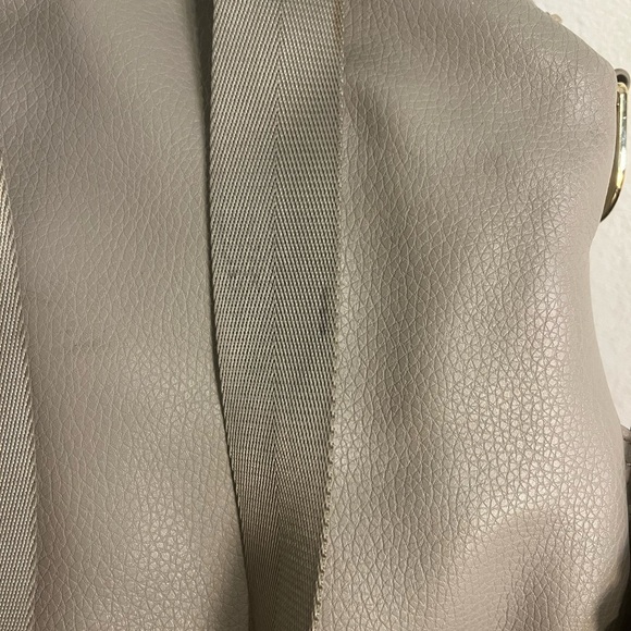 Fawn Design Tan Baby Bag Modern Minimalist - Picture 3 of 8